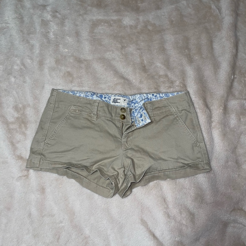 American Eagle Outfitters Y2K Khaki Cargo Shorts
